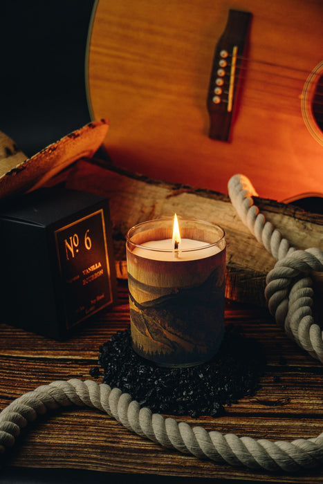 Wood Candle No. 6 Vanilla Bourbon Amber